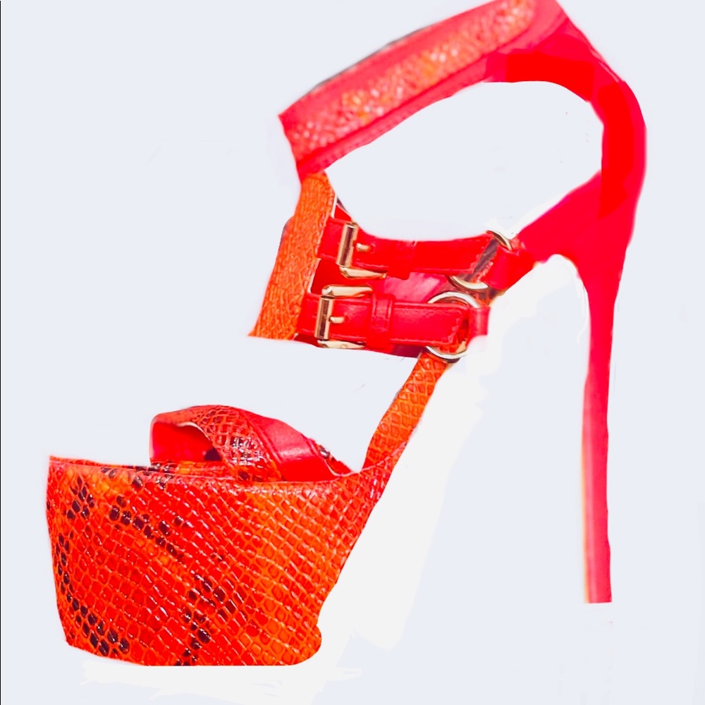 Paper Fox Pumps